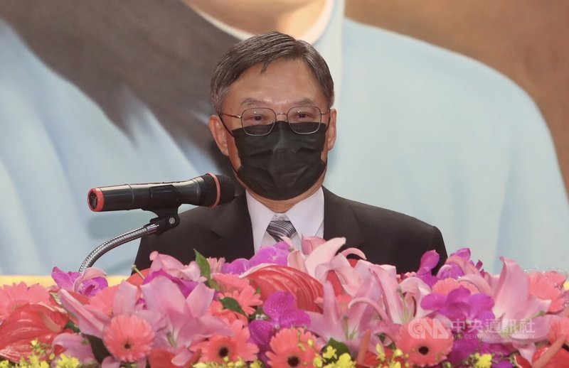 最高檢察署9日舉行卸、新任檢察總長交接典禮,卸任檢察總長江惠民出席致詞。中央社記者吳家昇攝 111年5月9日