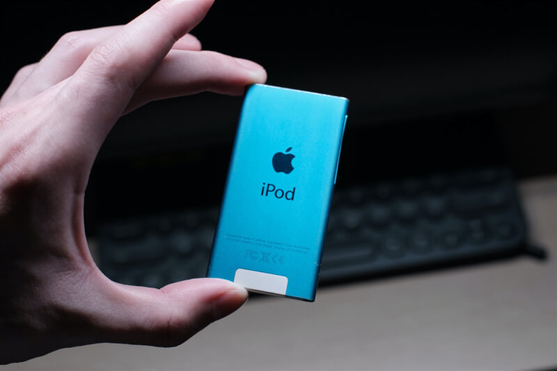蘋果公司宣布，顛覆音樂體驗的開創性裝置iPod將走入歷史。（圖取自Unsplash圖庫）