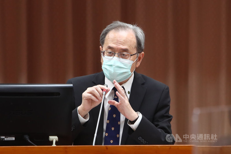 行政院5日通過組改方案,原能會改制為核能安全委員會。立委擔心原能會從二級降為三級機關,無法有效執行業務;原能會主委謝曉星(圖)19日在立法院回應,改制通過將成為獨立機關,直接向行政院長負責,會努力把三級單位發揮到極大化。中央社記者王騰毅攝 111年5月19日