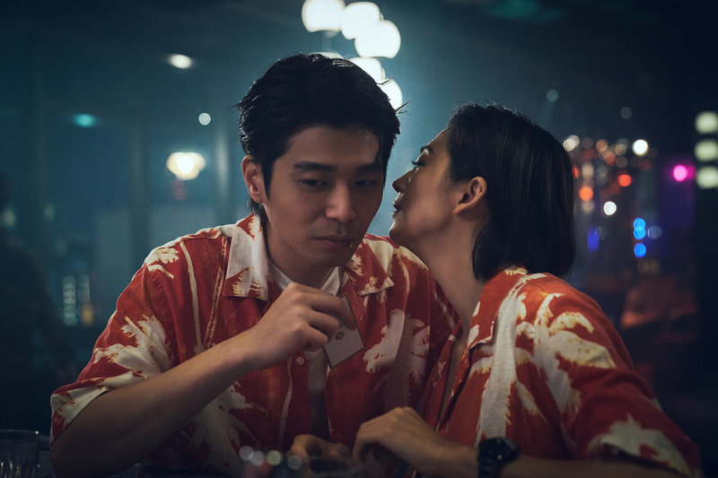 演員侯彥西(左)、阿喜(右)在Disney+律政喜劇「正義的算法」飾演男女主角的好麻吉們,將為觀眾帶來滿滿的爆笑情節。(Disney+提供)中央社記者葉冠吟傳真 111年5月19日