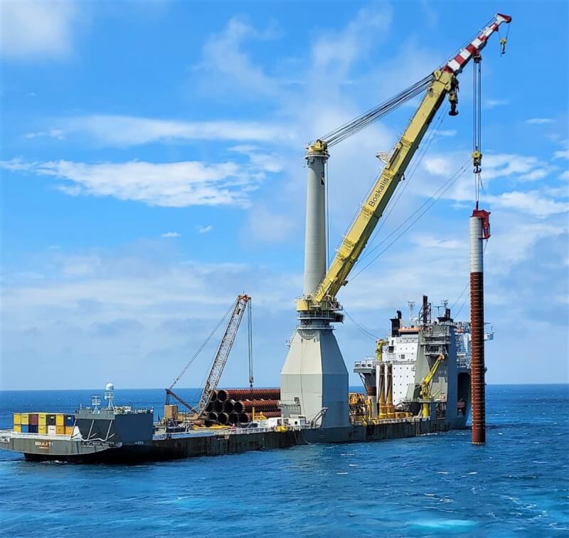 彰芳西島離岸風場去年8月已安裝完48支水下基樁。（CIP提供）