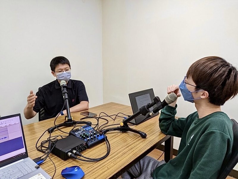 台灣科技大學製播Podcast節目，陸續介紹各系所的差異，給予高中職學生製作學習歷程的建議。（台科大提供）中央社記者陳至中台北傳真 111年5月27日
