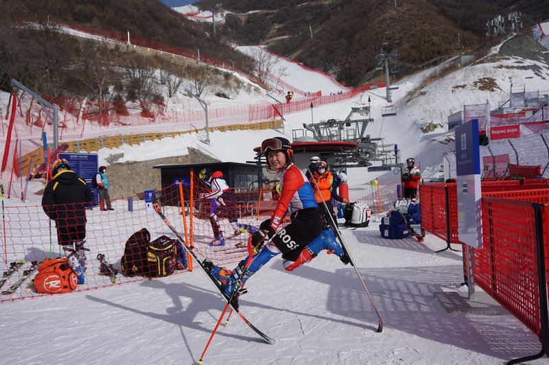 前2次與COVID-19擦身而過，正當台灣滑雪小將李玟儀今年初還在沉浸於拿到冬季奧運門票喜悅時，病毒卻悄悄找上門，所幸後來及時趕上冬奧，並順利完賽。（李玟儀提供）中央社記者黃巧雯傳真 111年5月29日