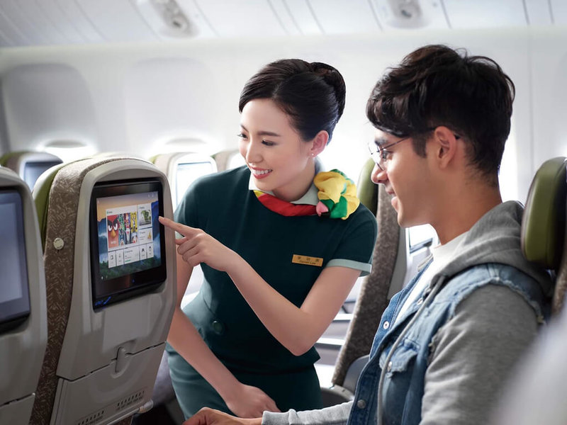 長榮航空再獲國際肯定，得到全球知名航空乘客體驗協會（APEX）頒發「東亞最佳航空」、「全球最佳客艙服務」及「全球五星航空公司」3大獎項。（長榮航空提供）中央社記者汪淑芬傳真  111年6月9日