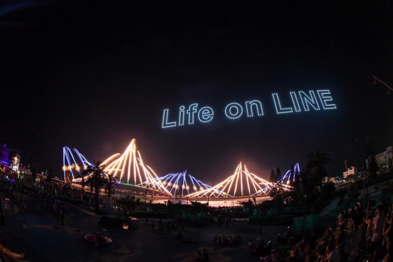 為期2個月的2022澎湖國際海上花火節30日晚間閉幕，將有LINE FRIENDS主題的700架無人機科技燈光秀。（澎湖縣政府提供）中央社  111年6月30日