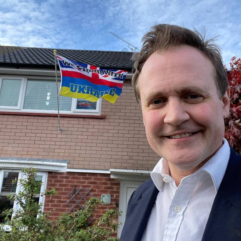 英國國會外委會主席圖根哈特。(圖取自facebook.com/tomtugendhat)