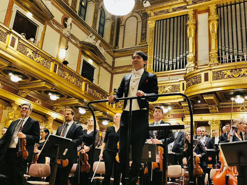 台灣指揮家鮑恆毅2021年在維也納音樂協會（Musikverein）金色大廳的畢業音樂會。（鮑恆毅提供）中央社記者林育立柏林傳真 111年7月9日