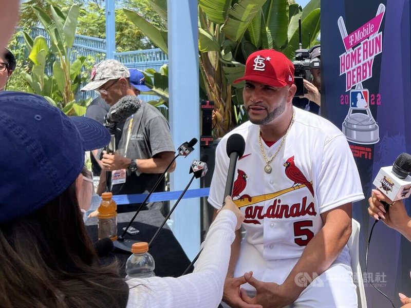 美國職棒大聯盟2022年明星賽焦點人物是42歲的資深球星普侯斯(Albert Pujols),他報名參加全壘打大賽。中央社記者林宏翰洛杉磯攝 111年7月19日