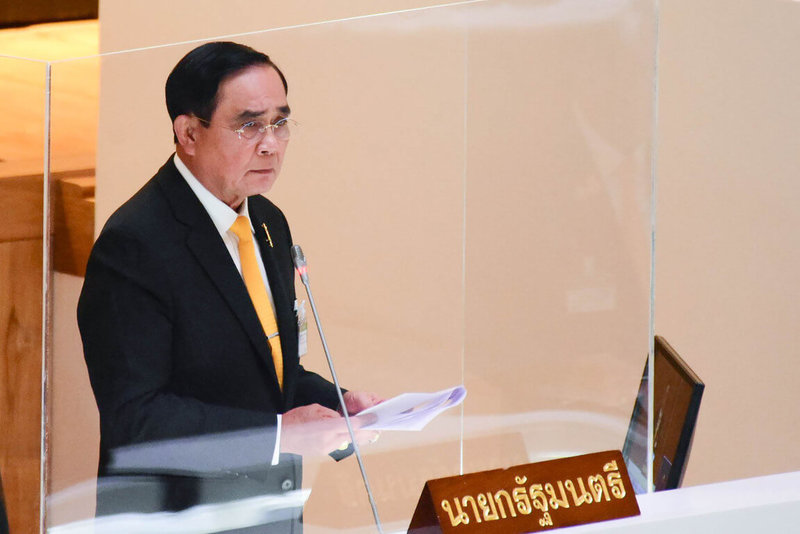 泰國總理帕拉育（Prayut Chan-o-cha）23日挺過2019年執政以來第四次的國會不信任案。圖為帕拉育參加22日的國會辯論。（泰國總理府提供）中央社記者呂欣憓傳真 111年7月23日