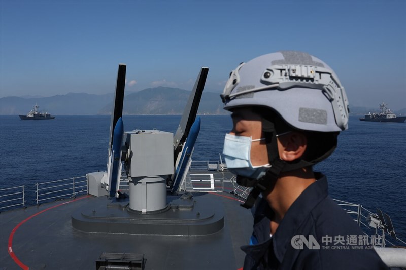 海軍在演練科目中實彈射擊標準一型防空飛彈,此為同型展示飛彈。中央社記者趙世勳攝 111年7月26日