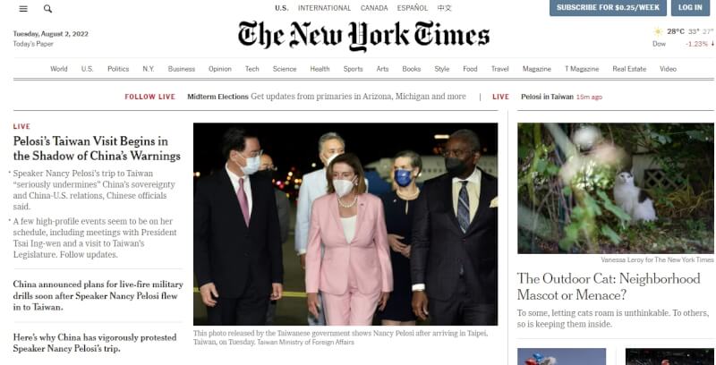 美國眾議院議長裴洛西2日抵台訪問，紐約時報等美國主流媒體大篇幅報導。（圖取自紐約時報網頁nytimes.com）