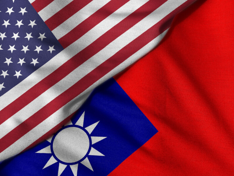 美國聯邦參議院外委會原訂3日審理「台灣政策法案」，但稍早以主席須參與院會事宜為由延期。（示意圖／圖取自Shutterstock圖庫）