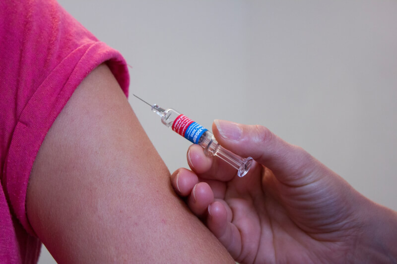 美國食品暨藥物管理局9日授權新的猴痘疫苗注射方式，採用皮內注射「增加可供施打的疫苗數量幅度達5倍」。（圖取自Pixabay圖庫）