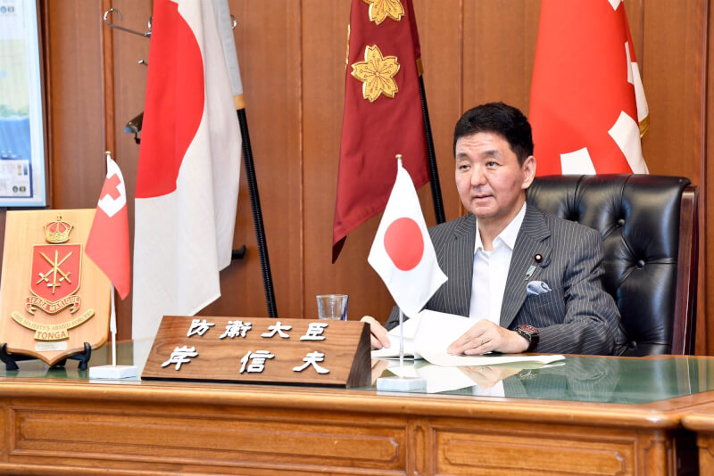 日本內閣改組，已故首相安倍晉三的胞弟岸信夫（圖）將擔任首相輔佐官。（圖取自twitter.com/ModJapan_jp）