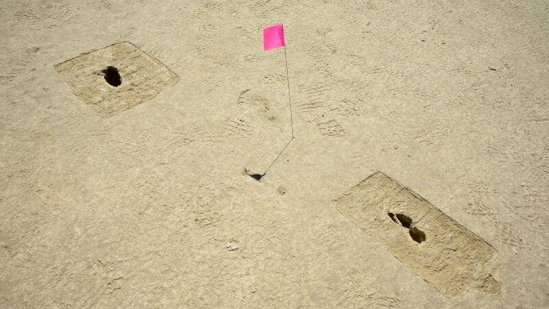 美國考古學研究人員近期在一處沙漠發現冰河時期狩獵採集者所留下的腳印，為研究北美洲最早期的人類居民提供新線索。（圖取自希爾空軍基地網頁www.hill.af.mi）