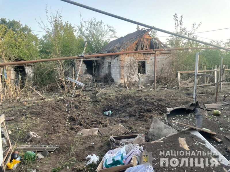俄烏戰爭8月24日屆滿6個月。圖為23日烏克蘭第聶伯羅地區房屋遭摧毀。（圖取自facebook.com/UA.National.Police）