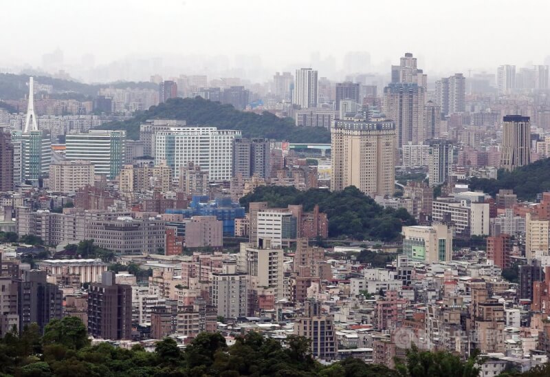 圖為台北市南區市景。（中央社檔案照片）