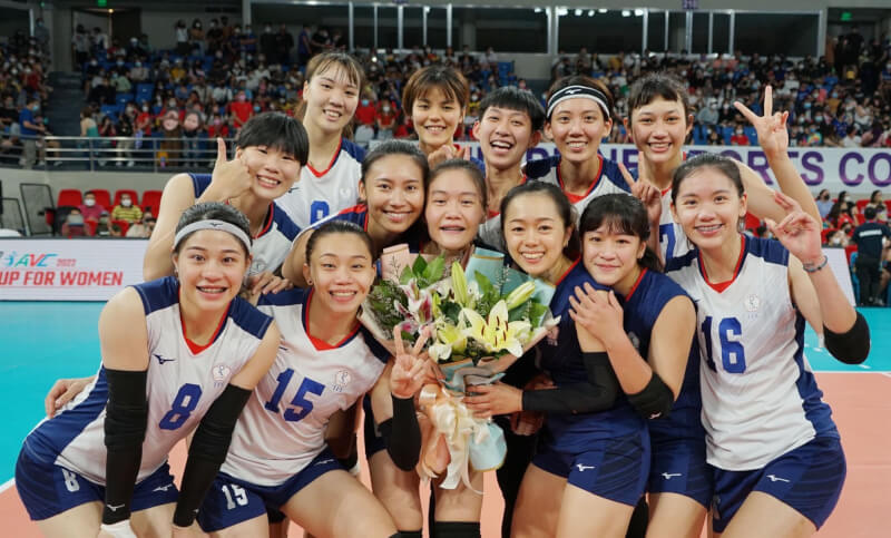 亞洲盃女子排球賽在菲律賓舉行，台灣女排29日擊敗菲律賓，以第5名作收。（圖取自facebook.com/avcvolley）