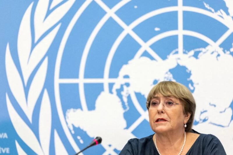 聯合國8月31日於人權事務高級專員巴舍萊（圖）離任前一刻發布延宕已久的報告，警告中國新疆地區有關酷刑等指控可信。（路透社）