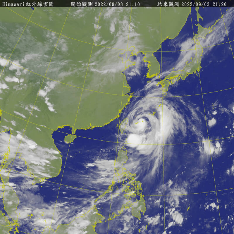 中央氣象局表示，颱風軒嵐諾緩慢的向正北移動，暴風圈觸陸的時間約是3日深夜到4日清晨。（圖取自中央氣象局網頁cwb.gov.tw）