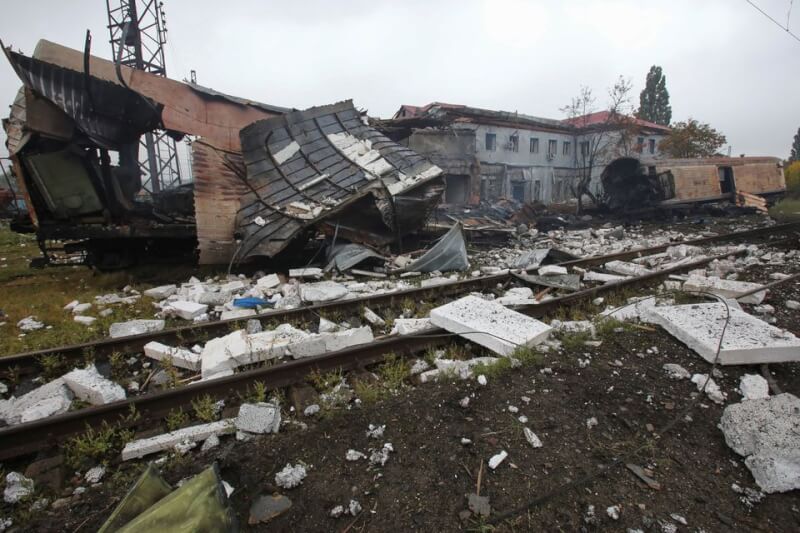 烏克蘭第二大城哈爾科夫21日再次遭受砲擊。（路透社）