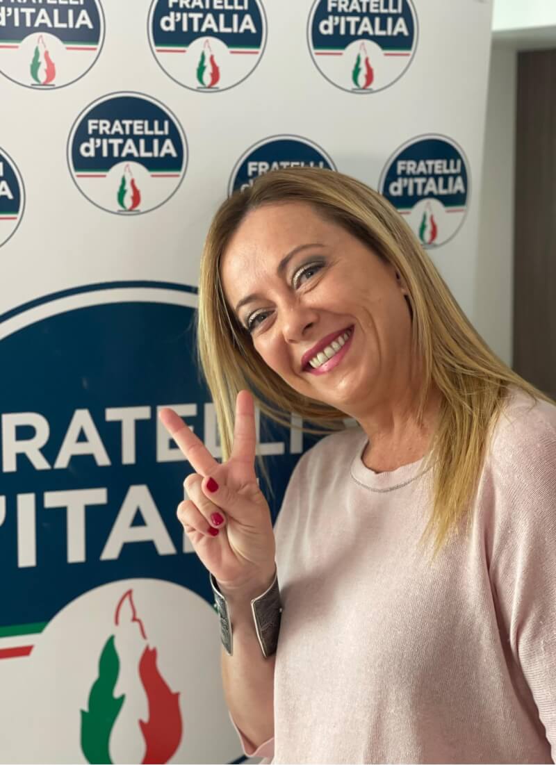 義大利25日國會大選，義大利兄弟黨黨魁梅洛尼可望成為義大利史上首位女性總理。（圖取自facebook.com/giorgiameloni.paginaufficiale）