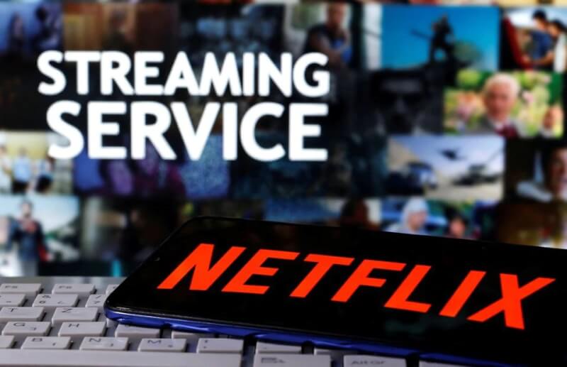 Netflix表示，擺脫今年上半年用戶數量嚴重衰退的窘境後，7月至9月的第3季新增大約240萬訂戶。（路透社）