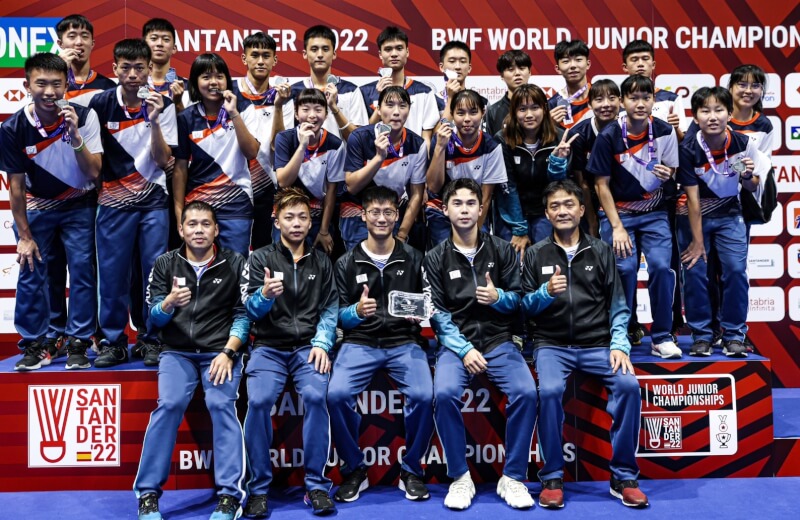 台灣隊這次在世界青年羽球混合團體錦標賽拿下銀牌，依舊締造隊史最佳成績。（圖取自facebook.com/duckducksports）