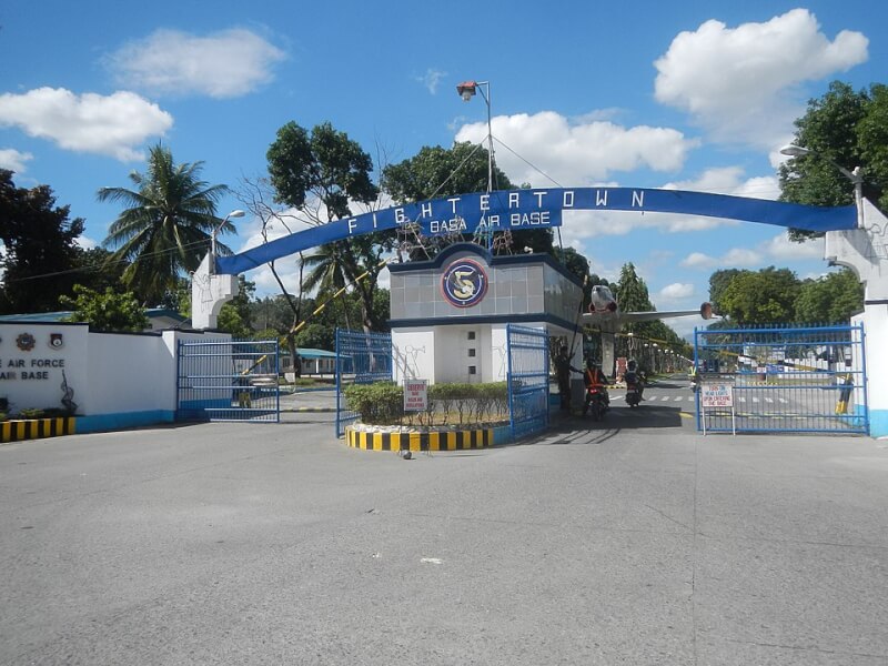 菲律賓國防部15日宣布，美軍明年起將在馬尼拉北方的巴塞空軍基地（圖）等3個軍事基地興建設施。（圖取自維基百科共享資源，作者Judgefloro，CC BY1.0）