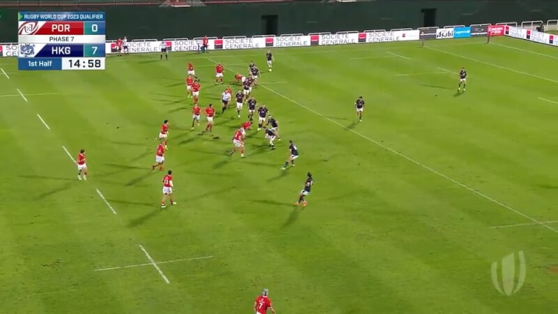 橄欖球頻道RugbyPass在其上傳香港對葡萄牙賽事，現場播放中國國歌的片段中，字幕誤植「榮光」的英文歌名。圖為11月6日香港對戰葡萄牙的賽事畫面。（圖取自世界盃橄欖球賽官網rugbyworldcup.com）