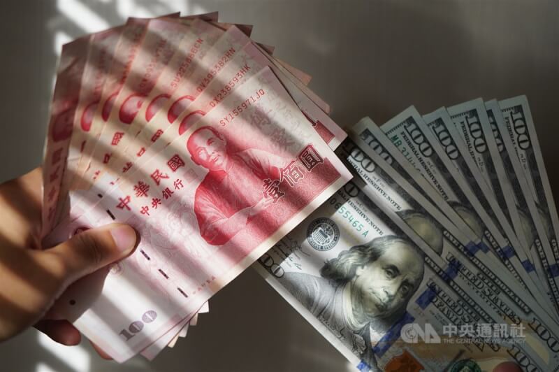 台北外匯市場新台幣兌美元25日至上午9時35分止，新台幣勁揚1.12角，突破31元關卡，來到30.915元。（中央社檔案照片）