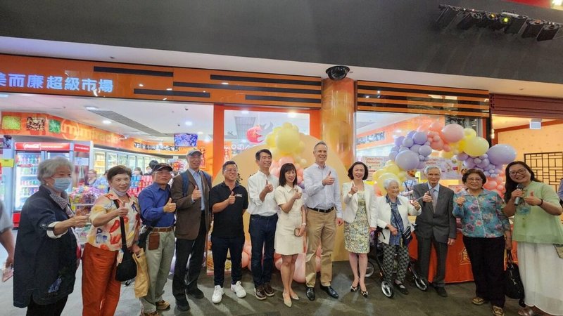 雪梨「2022台灣糕餅節」吸引許多移居澳洲的台灣人參加。（駐雪梨辦事處提供）中央社記者李宗憲雅加達傳真  111年11月29日