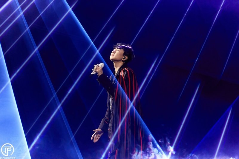歌手林俊傑「聖所」演唱會片段，11日起將在台北流行音樂中心「唱 我們的歌 流行音樂故事展」演唱會展區登場。（就是俊傑音樂股份有限公司提供）中央社記者王心妤傳真  111年12月2日