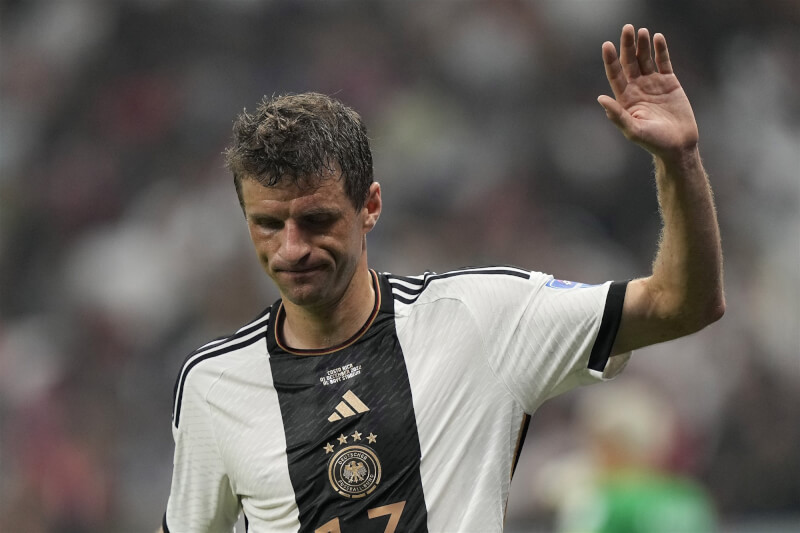德國2日雖在小組賽擊敗哥斯大黎加，仍挽回不了連兩屆世界盃在小組賽後出局的命運，也讓德國前鋒穆勒（圖）稱那樣的痛苦難以言喻。（美聯社）