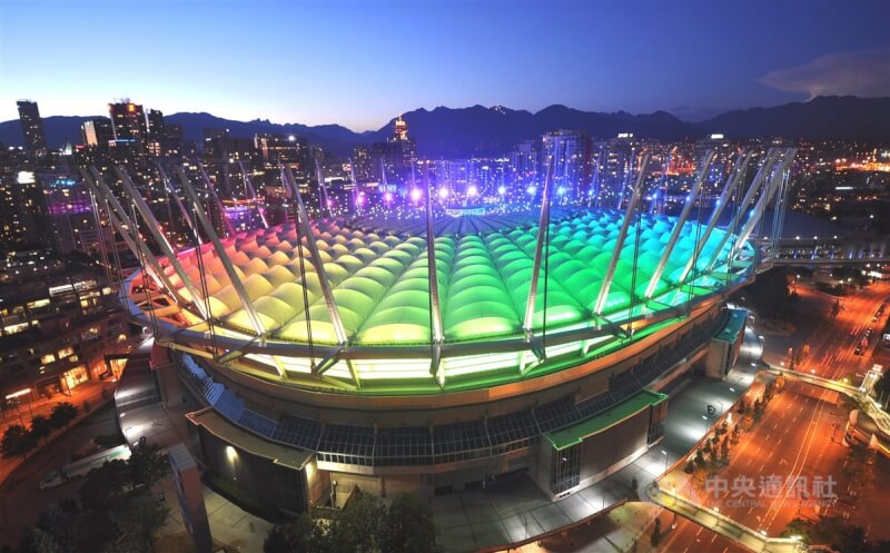 加拿大將主辦2026年世界盃足球賽，賽場卑詩體育館曾主辦2010年溫哥華冬奧的開幕式。（取自卑詩體育館推特）中央社記者程愛芬溫哥華傳真 111年12月18日