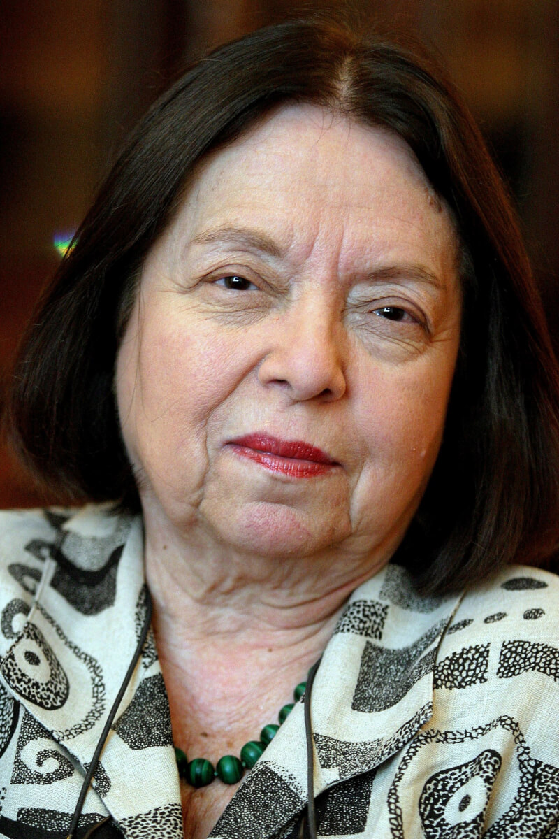 巴西女作家內莉達．皮農17日與世長辭，享壽85歲。（路透社）