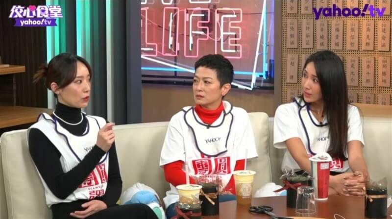 演員隋棠(右起)、謝瓊煖、林子熙上節目宣傳主演的賀歲片「詐團圓」,大爆料導演葉天倫哭點低,替演員講戲講到一半就先哭。(Yahoo TV提供)中央社記者葉冠吟傳真 111年12月19日