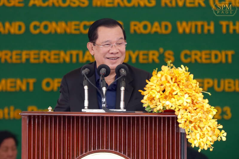 柬埔寨總理洪森2日表示，柬國不會對來自中國的旅客採取任何防疫限制。（圖取自facebook.com/hunsencambodia）