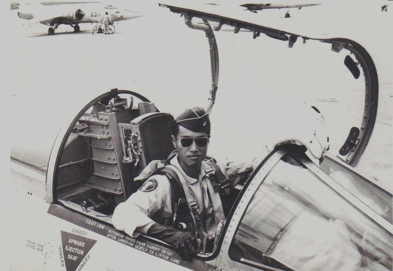 中華民國空軍退役飛行員毛節盛（圖）曾在1958年台海空戰中擊落共軍米格機。圖為毛節盛在軍中服役時拍攝。（洛杉磯僑領楊賢怡提供）中央社記者林宏翰洛杉磯傳真 112年1月5日