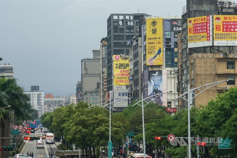 圖為台北市區街景。（中央社檔案照片）