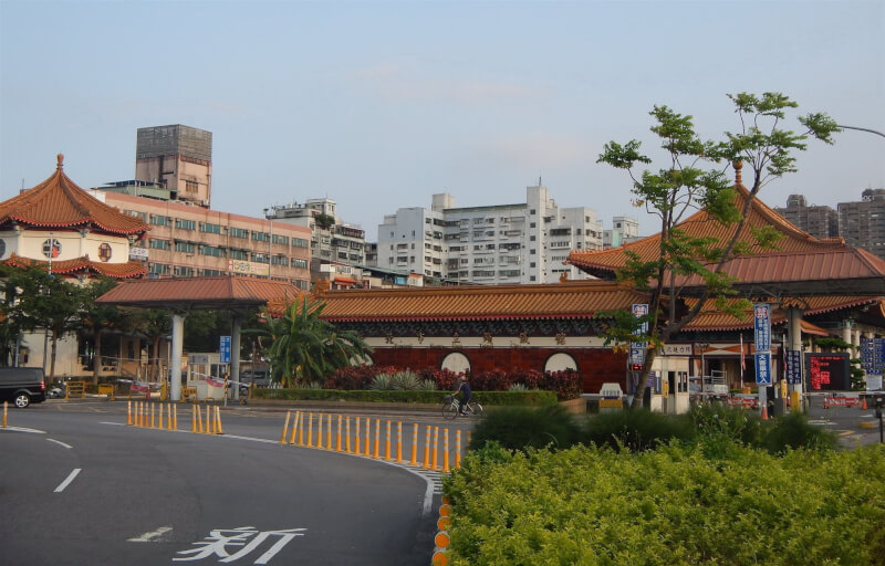 圖為新北市立殯儀館。（新北市民政局提供）