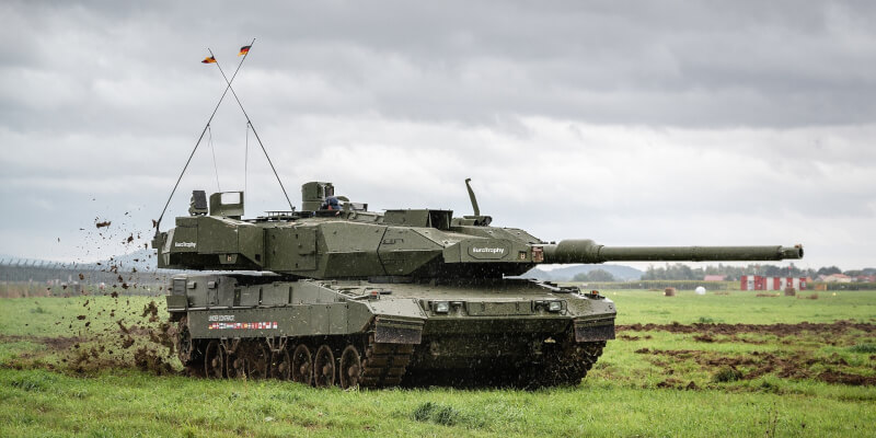 德國政府25日宣布將運送德製豹2（Leopard 2）戰車給烏克蘭。圖為Leopard 2 A7型戰車。（圖取自維基共享資源；作者Fric.matej，CC BY-SA 4.0）
