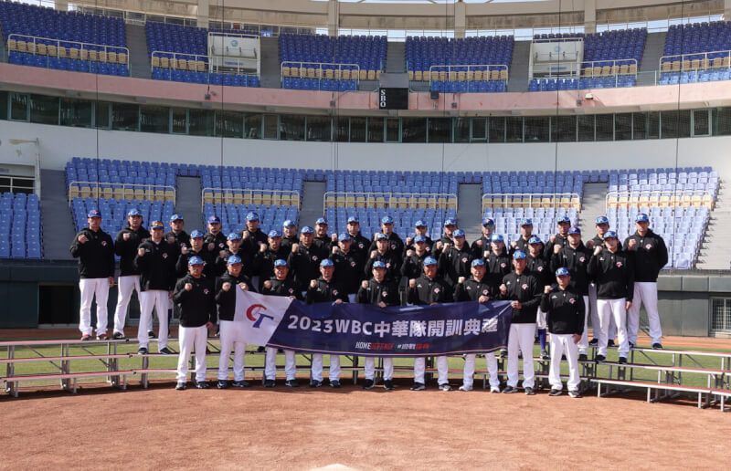 2023年世界棒球經典賽台灣隊29日在斗六棒球場展開集訓，預計2月14日開始安排8場自辦練習賽。中央社記者謝靜雯攝 112年1月29日