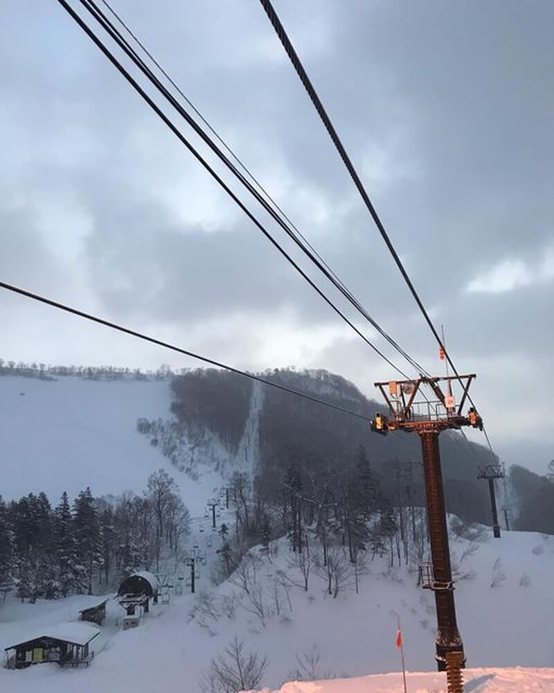 圖為栂池高原滑雪場。（圖取自twitter.com/gogotsugaike）