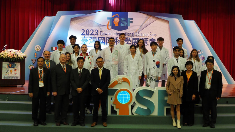 2023年台灣國際科學展覽會7日登場，共有21國、542名師生參與。（科教館提供）中央社記者陳至中台北傳真  112年2月7日