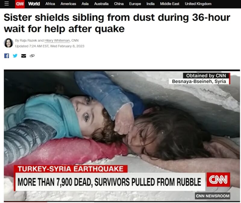 根據CNN報導，敘利亞一對年幼姐弟的家毀於強震，搜救人員發現他們時，姐姐弓起小小的手臂，像千斤頂般護著弟弟頭部。（圖取自美國有線電視新聞網網頁edition.cnn.com）