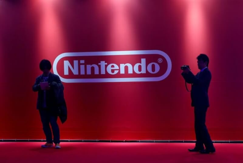 日本電玩大廠任天堂雖然下修全年度獲利預測，但公司7日表示仍計劃調高員工薪資10%。（路透社）