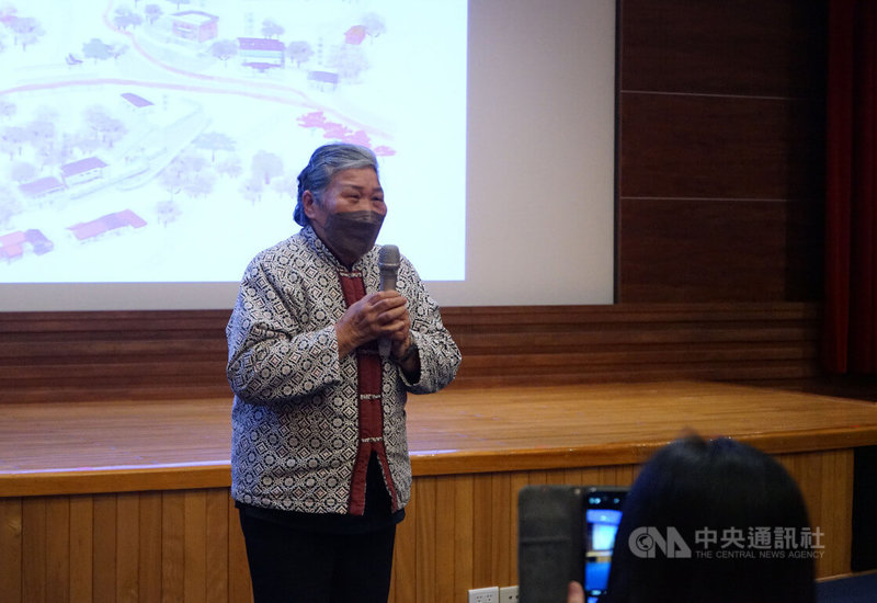 中橫公路通車逾60年，今年80多歲的林阿好（圖）從年幼參與築路過程，婚後與先生定居中橫洛韶地區，17日應邀分享當年生活歷程。中央社記者張祈攝  112年2月17日