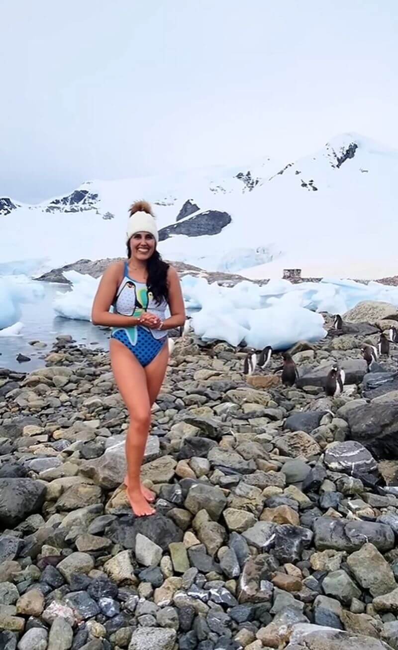 智利泳將耶南德茲在接近冰點的南冰洋泳渡2.5公里，成為全球第一人。（圖取自instagram.com/barbarehlla_h）