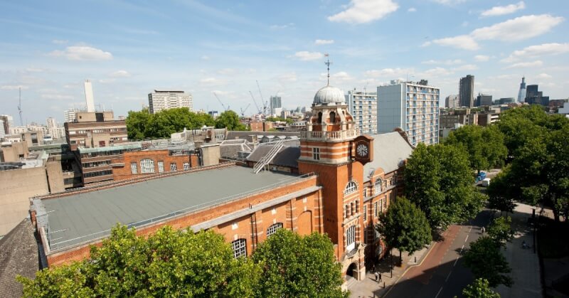 倫敦大學城市學院（圖）院長芬克斯坦在英國國會一場聽證會上說，英國大學院校宜儘早擺脫孔子學院，但同時也有必要強化中國與中文研究，與台灣合作的可能性就十分吸引人。（圖取自facebook.com/CityUoLondon）